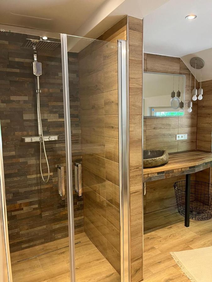 布特亚丁根Haus Am Deich别墅 外观 照片